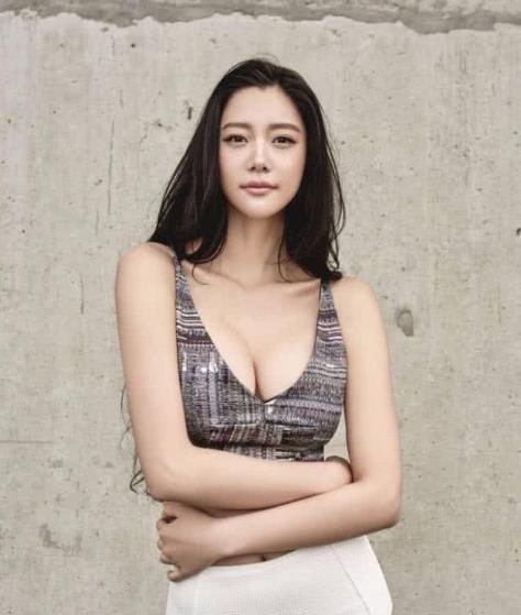 亚洲美女伦理在线视频,探讨伦理边界与网络文化现象